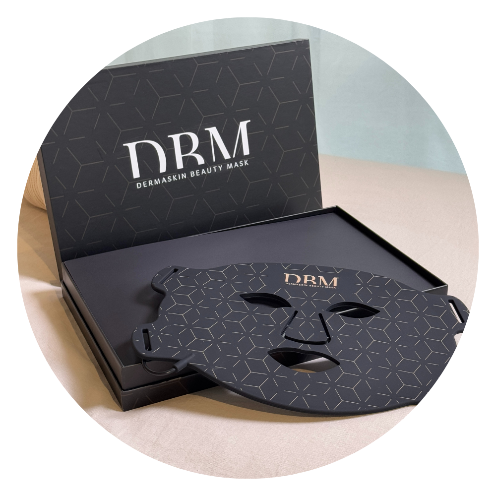 10 Minuten täglich für straffere, reinere und jugendlichere Haut – mit der Dermaskin LED-Maske