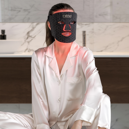 10 Minuten täglich für straffere, reinere und jugendlichere Haut – mit der Dermaskin LED-Maske